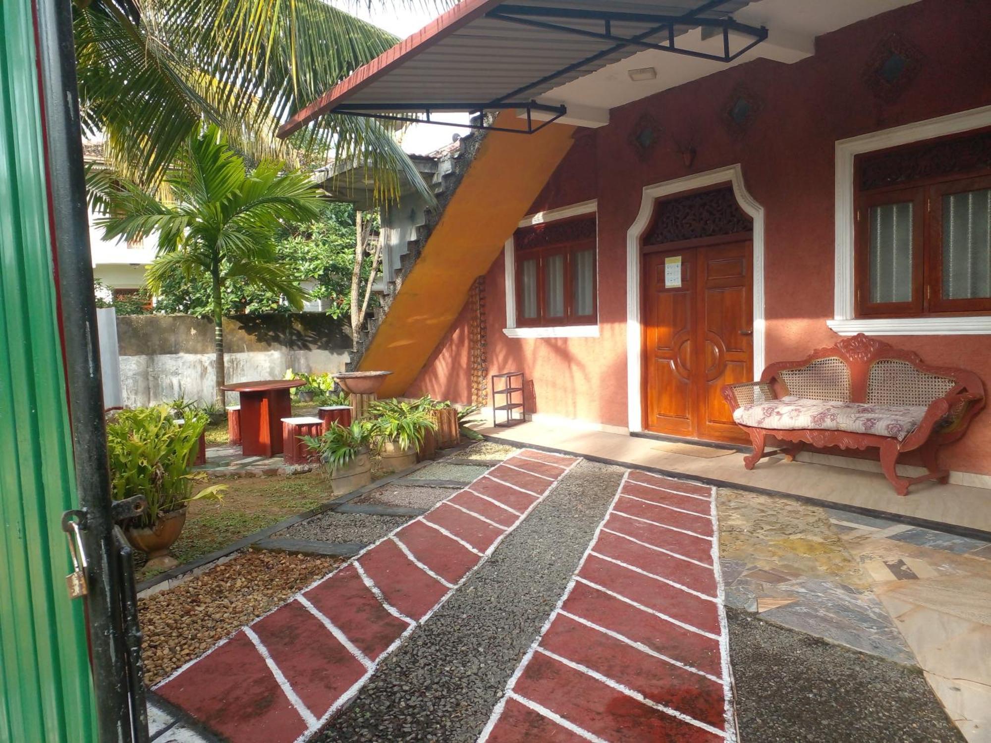 Star Home Stay Bentota Exteriör bild